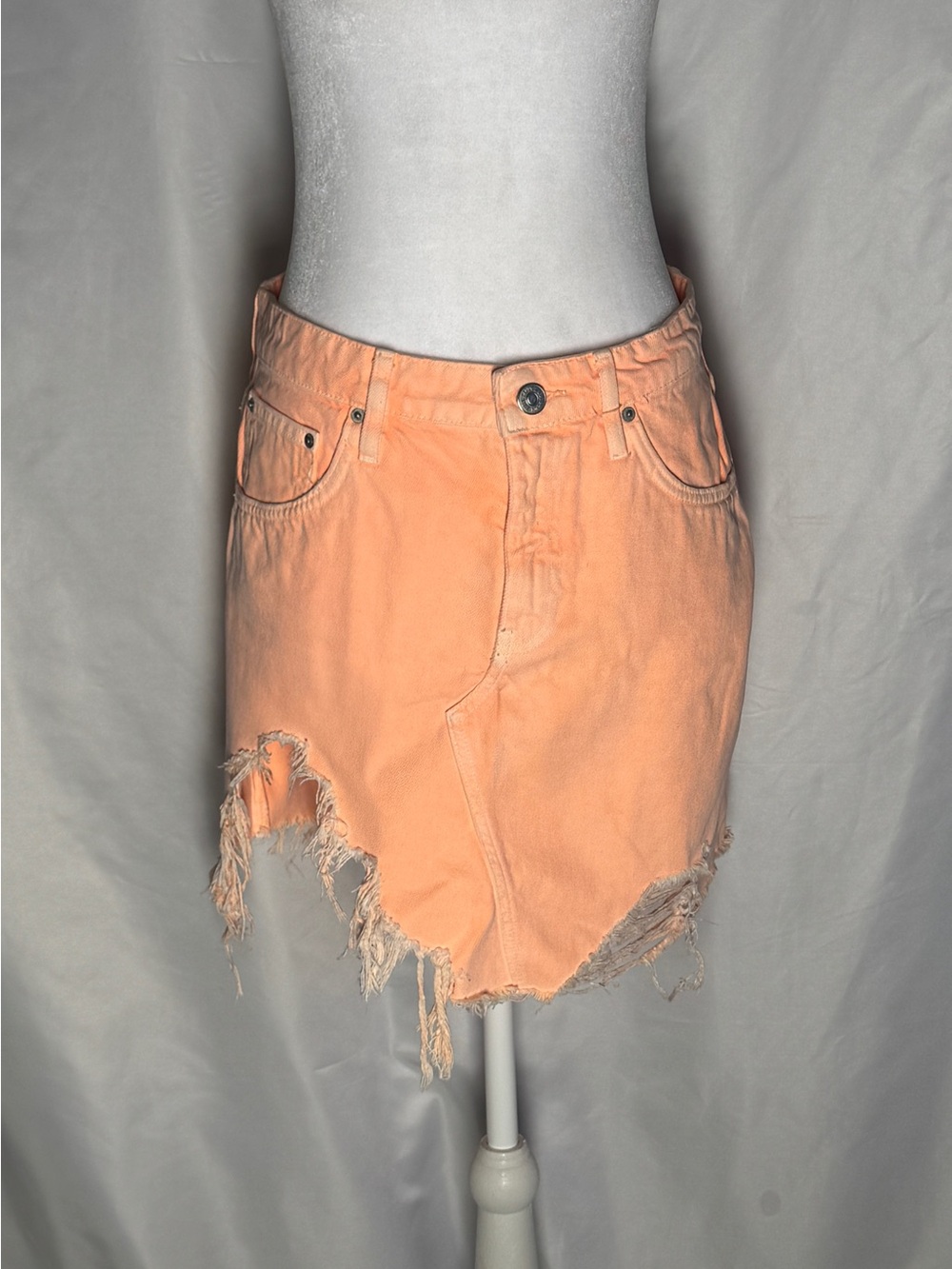 Zara Peach Distressed Denim Mini Skirt Raw Hem Size M